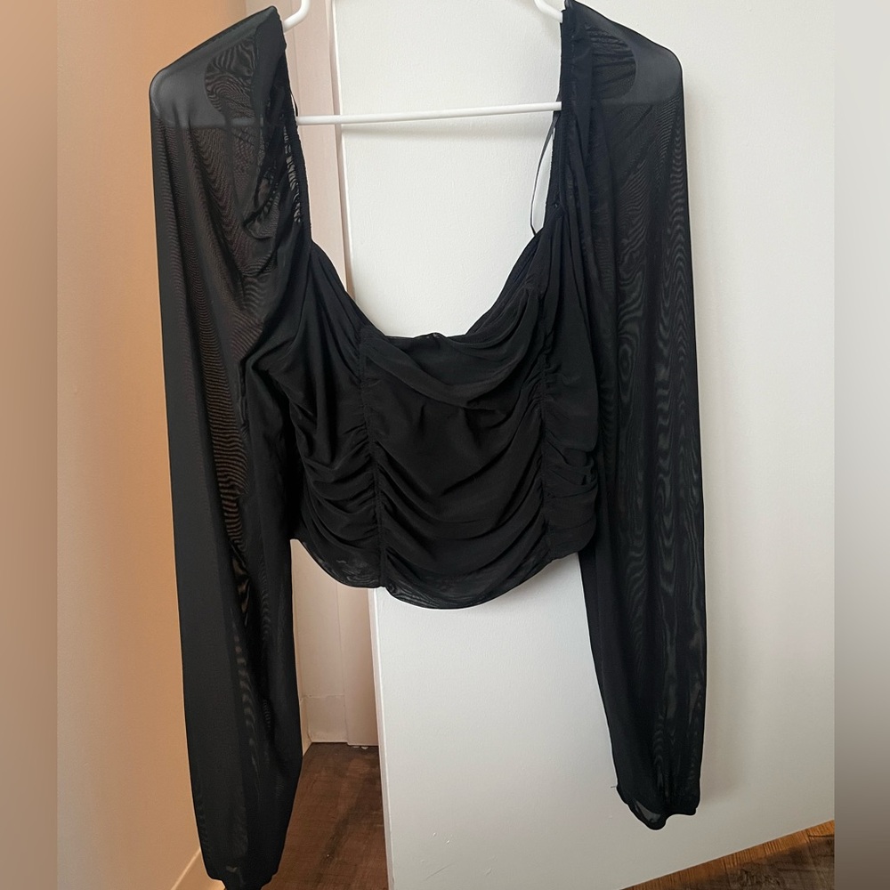 H&M Ruched Long Sleeve Crop Top